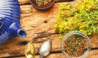 0-herbal-tea-with-hypericum-2021-08-28-09-18-40-utc-min