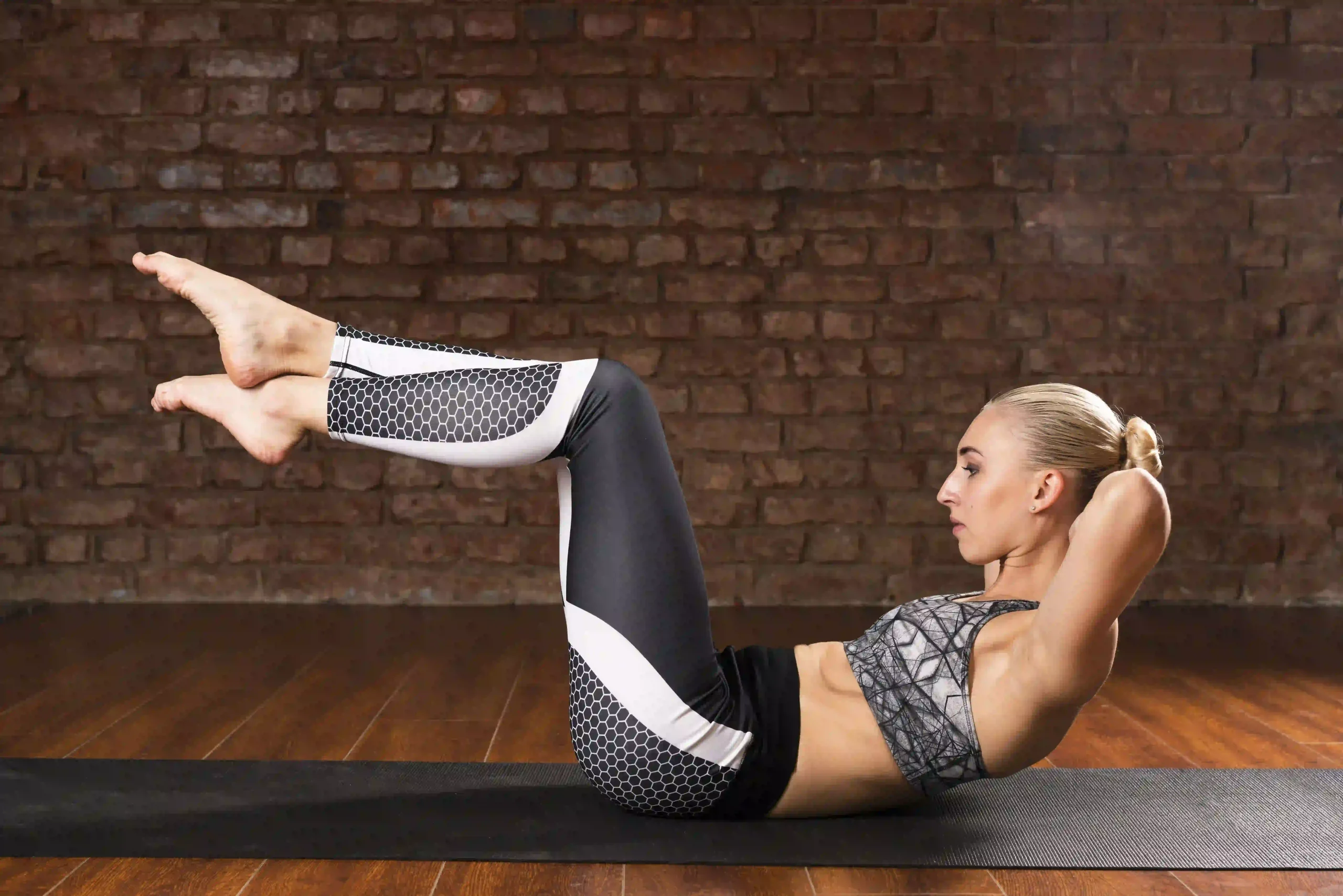 Bacaklar Yukarı – Leg Lift